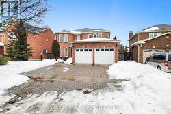 55 WILCE DRIVE  Ajax, ON L1T 3K1