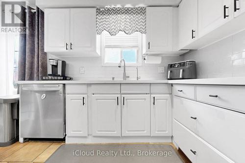 55 Wilce Drive, Ajax, ON - Indoor Photo Showing Kitchen