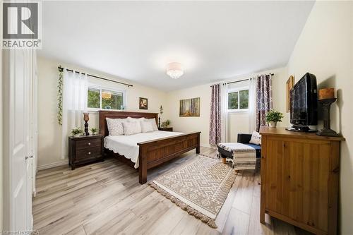 15 Talbot Street, Courtland, ON - Indoor Photo Showing Bedroom
