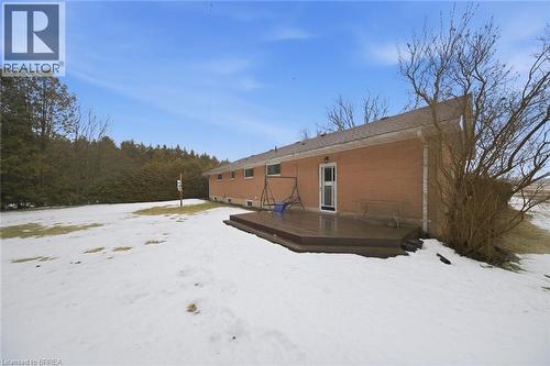 15 Talbot Street, Courtland, ON - Outdoor