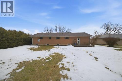 15 Talbot Street, Courtland, ON - Outdoor