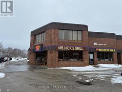 16 SPINNAKER WAY  Vaughan, ON L4K 6X9