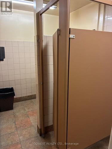 16 Spinnaker Way, Vaughan, ON 