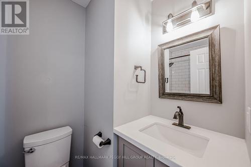 81 Sproule Drive, Barrie, ON - Indoor Photo Showing Bathroom