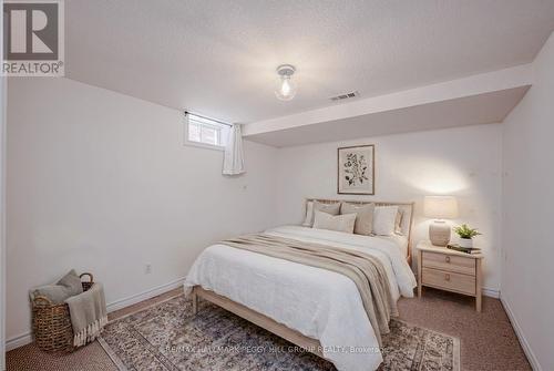 81 Sproule Drive, Barrie, ON - Indoor Photo Showing Bedroom