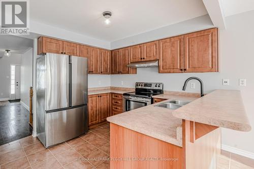 81 Sproule Drive, Barrie, ON - Indoor Photo Showing Kitchen With Double Sink