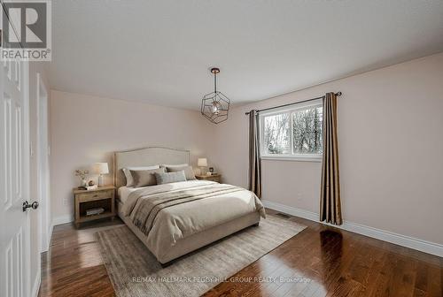 81 Sproule Drive, Barrie, ON - Indoor Photo Showing Bedroom