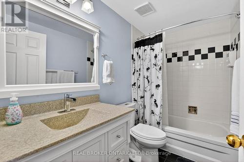 54 - 2550 Thomas Street, Mississauga, ON - Indoor Photo Showing Bathroom