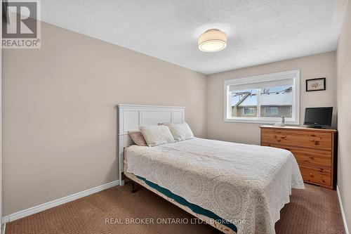 54 - 2550 Thomas Street, Mississauga, ON - Indoor Photo Showing Bedroom