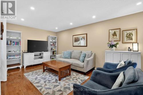 54 - 2550 Thomas Street, Mississauga, ON - Indoor Photo Showing Living Room