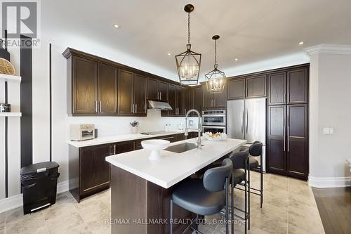 52 Mcechearn Crescent, Caledon, ON - Indoor Photo Showing Kitchen With Upgraded Kitchen