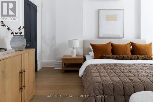 97 Marion Street, Toronto, ON - Indoor Photo Showing Bedroom