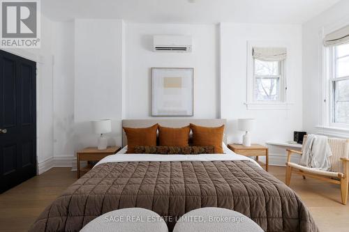 97 Marion Street, Toronto, ON - Indoor Photo Showing Bedroom