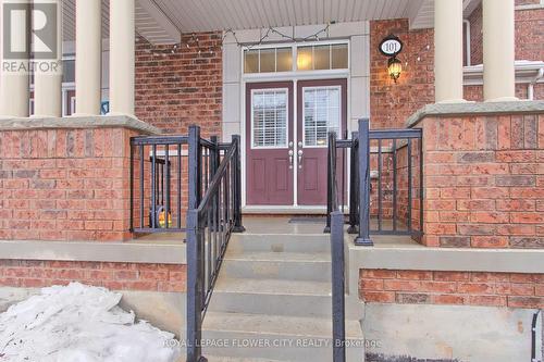 101 Huguenot Road, Oakville, ON - 