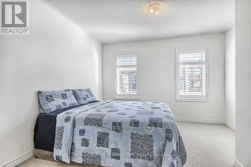 101 Huguenot Road, Oakville, ON - Indoor Photo Showing Bedroom