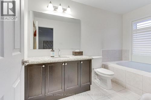 101 Huguenot Road, Oakville, ON - Indoor Photo Showing Bathroom