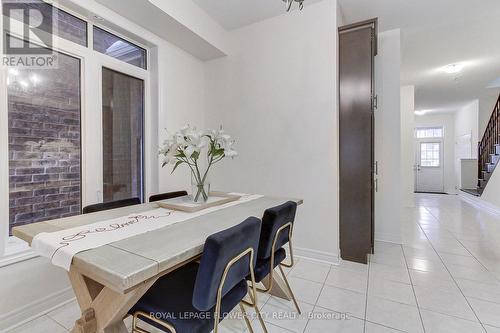 101 Huguenot Road, Oakville, ON - Indoor