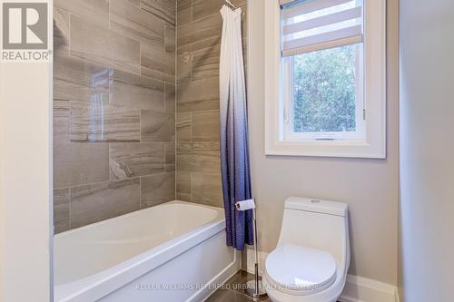 1376 Applewood Road, Mississauga, ON - Indoor Photo Showing Bathroom