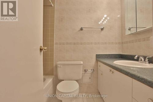 1701 - 55 Huntingdale Boulevard, Toronto, ON - Indoor Photo Showing Bathroom