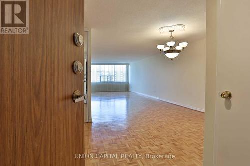 1701 - 55 Huntingdale Boulevard, Toronto, ON - Indoor Photo Showing Other Room