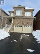 1807 FOSTERBROOK STREET  Oshawa, ON L1K 3G5