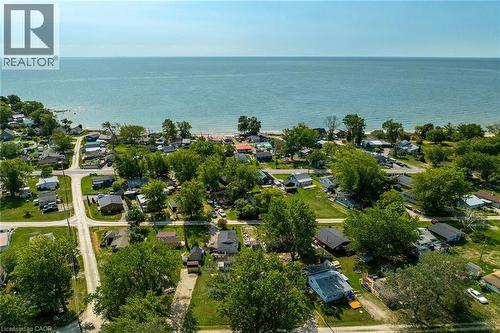 Lake Erie perfect for spending the day at - 17 Maple Lane, Rainham, ON - Outdoor With Body Of Water With View