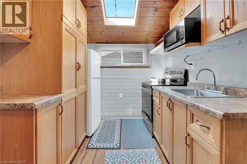 galley style kitchen - 17 Maple Lane, Rainham, ON - Indoor Photo Showing Kitchen