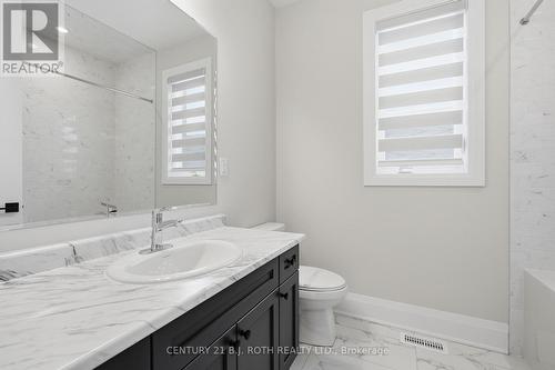 395 Reid Drive, Barrie, ON - Indoor Photo Showing Bathroom