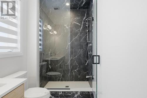 395 Reid Drive, Barrie, ON - Indoor Photo Showing Bathroom