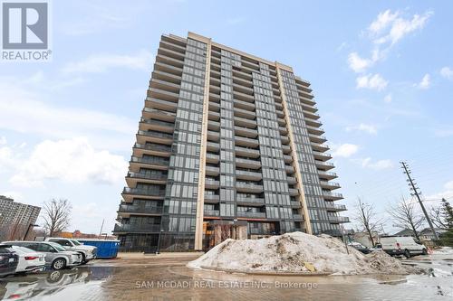 1403 - 1035 Southdown Road, Mississauga, ON - Outdoor With Facade