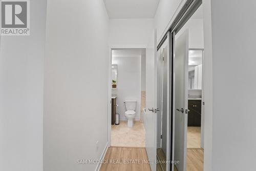 1403 - 1035 Southdown Road, Mississauga, ON - Indoor