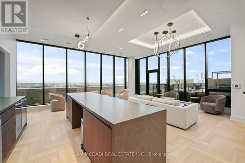 1403 - 1035 Southdown Road, Mississauga, ON - Indoor