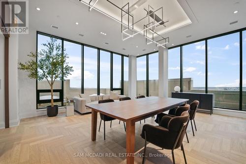 1403 - 1035 Southdown Road, Mississauga, ON - Indoor