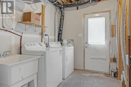 32 Affleck Road, Brampton, ON - Indoor Photo Showing Laundry Room