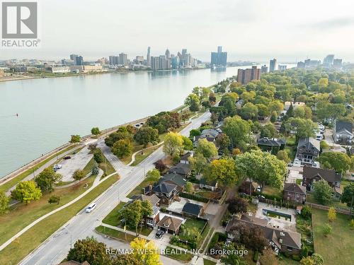 2437 Riverside Drive W, Windsor, ON - Outdoor With Body Of Water With View