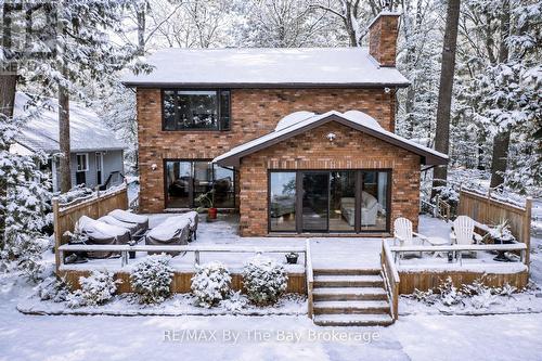 38 Willow Drive, Tiny, ON - Outdoor