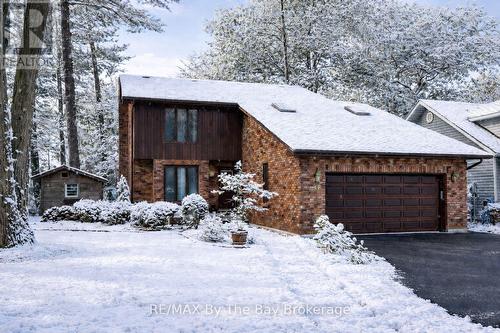 38 Willow Drive, Tiny, ON - Outdoor