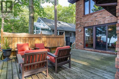 38 Willow Drive, Tiny, ON - Outdoor With Deck Patio Veranda