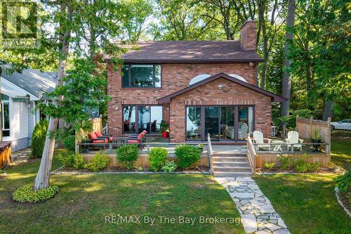38 Willow Drive, Tiny, ON - Outdoor