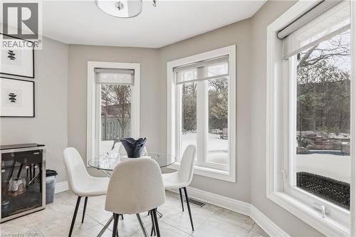 117 Miller Drive, Ancaster, ON - Indoor Photo Showing Dining Room