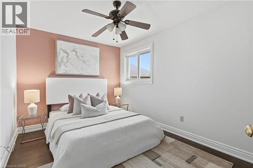 117 Miller Drive, Ancaster, ON - Indoor Photo Showing Bedroom