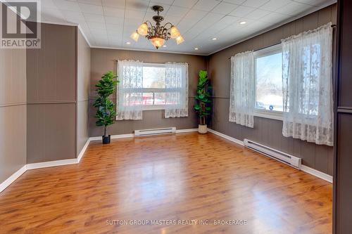 3248 Highway 32 Highway, Leeds And The Thousand Islands, ON - Indoor Photo Showing Other Room