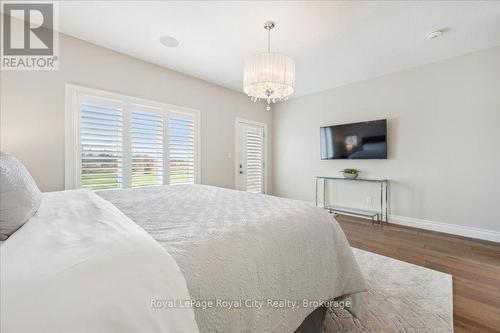 51 Ariss Glen Drive, Guelph/Eramosa, ON - Indoor Photo Showing Bedroom