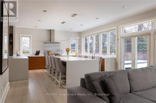 287 Macdonald Road, Oakville (Oo Old Oakville), ON - Indoor