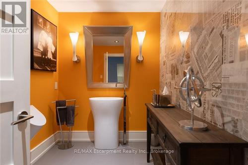 287 Macdonald Road, Oakville (Oo Old Oakville), ON - Indoor