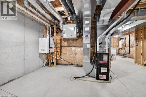 9 Starling Drive, Hamilton, ON - Indoor Photo Showing Basement