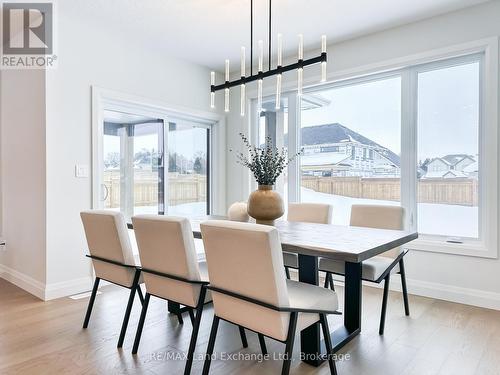 920 Bogdanovic Way, Huron-Kinloss, ON - Indoor Photo Showing Dining Room