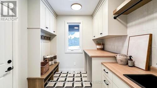 920 Bogdanovic Way, Huron-Kinloss, ON - Indoor Photo Showing Kitchen