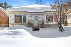 594 Rue Ouimet  Saint-Jérôme, QC J7Z 1R2