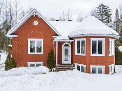 390 Rue du Val-des-Arbres  Sherbrooke (Brompton/Rock Forest/Saint-Élie/Deauville), QC J1R 0B1